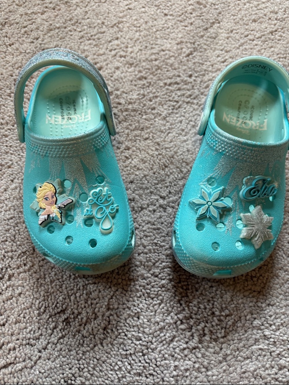 Disney Elsa Turquoise Kids Slip-On croc Sandals.  Size 10